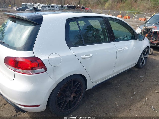 2011 Volkswagen Gti 4-door მანქანა იყიდება აუქციონზე, vin: WVWHV7AJ8BW234147, აუქციონის ნომერი: 44903004