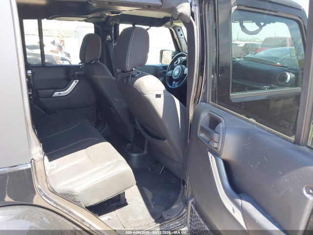 2016 Jeep Wrangler Unlimited Sahara მანქანა იყიდება აუქციონზე, vin: 1C4HJWEG9GL102561, აუქციონის ნომერი: 44903009