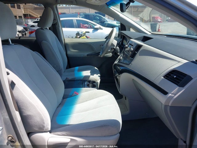 5TDKK3DC6ES484060 Toyota Sienna Le V6 8 Passenger