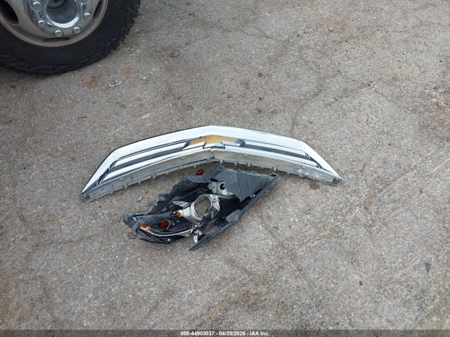 44903037 :رقم المزاد ، 2G1105S36J9119292 vin ، 2018 Chevrolet Impala 1lt مزاد بيع