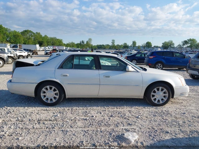 Продаж на аукціоні авто 2010 Cadillac Dts Standard, vin: 1G6KA5EY4AU123573, номер лоту: 44903048