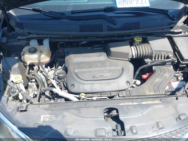 44903055 :رقم المزاد ، 2C4RC1EG6KR668419 vin ، 2019 Chrysler Pacifica Touring L Plus مزاد بيع