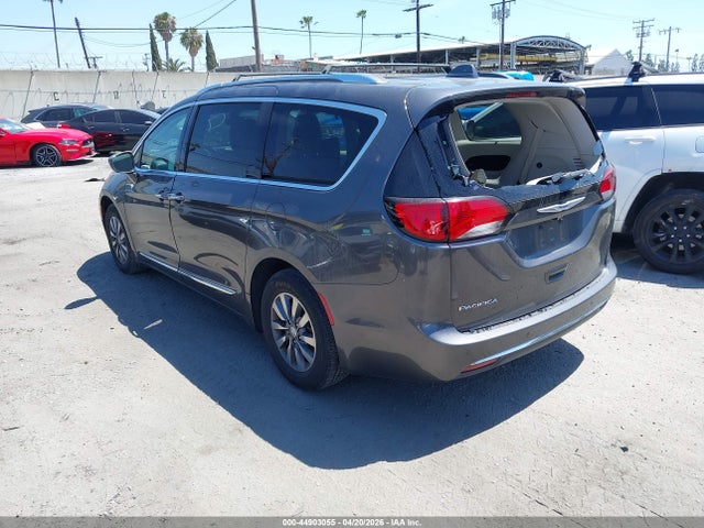 44903055 :رقم المزاد ، 2C4RC1EG6KR668419 vin ، 2019 Chrysler Pacifica Touring L Plus مزاد بيع