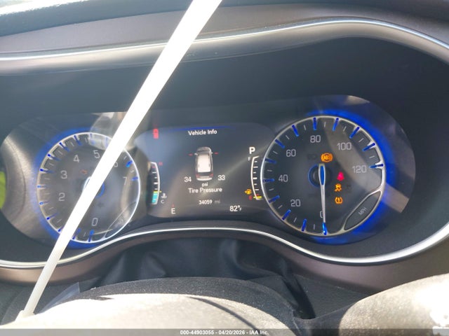 44903055 :رقم المزاد ، 2C4RC1EG6KR668419 vin ، 2019 Chrysler Pacifica Touring L Plus مزاد بيع