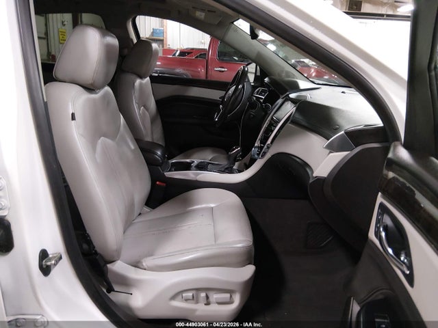 Продажа на аукционе авто 2015 Cadillac Srx Luxury Collection, vin: 3GYFNBE30FS600538, номер лота: 44903061