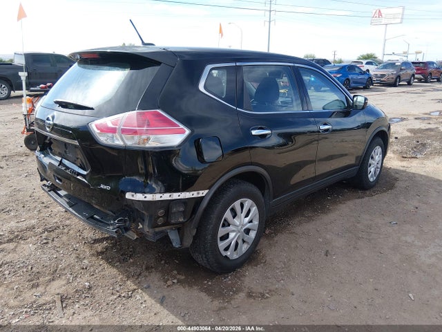 44903064 :رقم المزاد ، KNMAT2MV4FP533479 vin ، 2015 Nissan Rogue S مزاد بيع