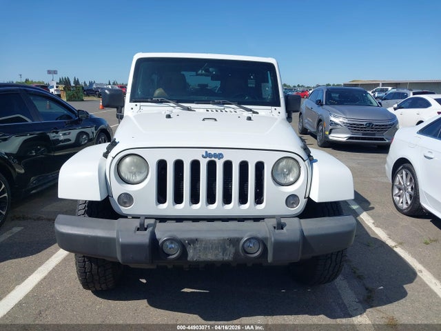 44903071 :رقم المزاد ، 1C4BJWFG4EL103179 vin ، 2014 Jeep Wrangler Unlimited Rubicon مزاد بيع