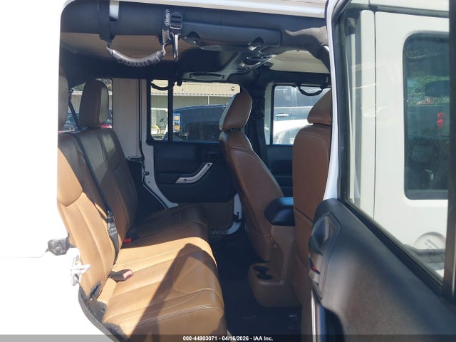 44903071 :رقم المزاد ، 1C4BJWFG4EL103179 vin ، 2014 Jeep Wrangler Unlimited Rubicon مزاد بيع