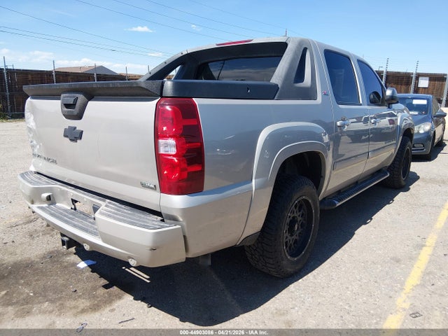 44903086 :رقم المزاد ، 3GNFK12357G293750 vin ، 2007 Chevrolet Avalanche 1500 Lt مزاد بيع