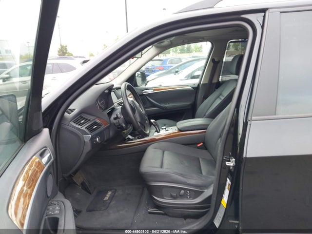 Продажа на аукционе авто 2009 Bmw X5 Xdrive30i, vin: 5UXFE435X9L262175, номер лота: 44903102