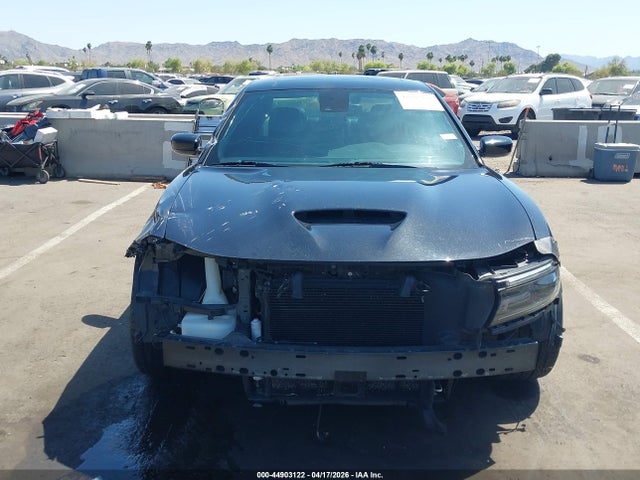 2C3CDXEJ9FH854988 Dodge Charger Srt 392