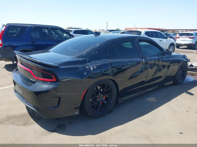 2C3CDXEJ9FH854988 Dodge Charger Srt 392