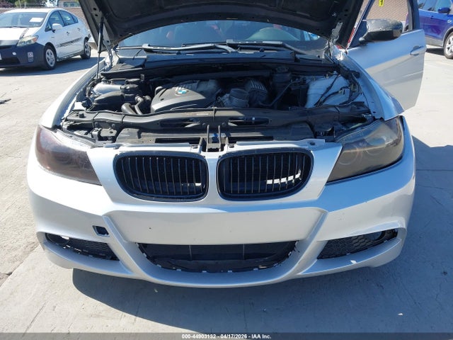 2008 Bmw 328i მანქანა იყიდება აუქციონზე, vin: WBAVC53528FZ82766, აუქციონის ნომერი: 44903132