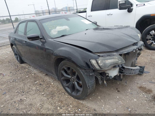 44903157 :رقم المزاد ، 2C3CCABG0MH541432 vin ، 2021 Chrysler 300 300s مزاد بيع