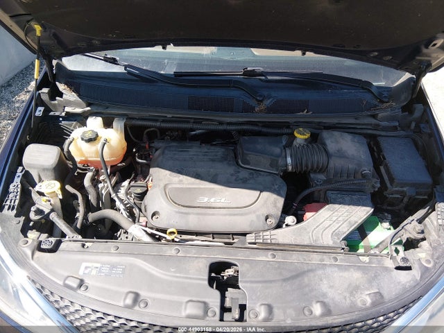 44903158 :رقم المزاد ، 2C4RC1GG6HR512662 vin ، 2017 Chrysler Pacifica Limited مزاد بيع