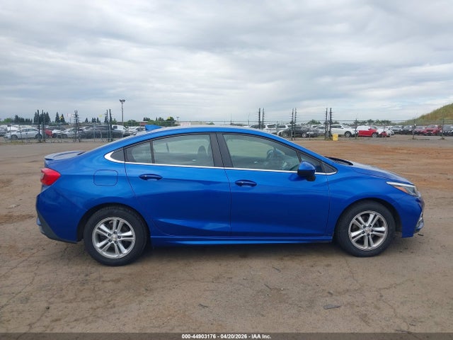 1G1BE5SM1H7147172 Chevrolet Cruze Lt Auto