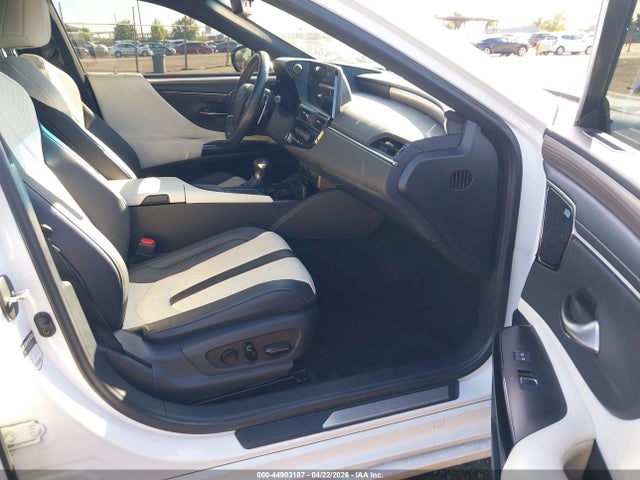 44903187 :رقم المزاد ، 58AGZ1B15NU124141 vin ، 2022 Lexus Es 350 F Sport مزاد بيع