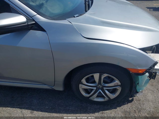 Honda Civic Lx 2017 2HGFC2F55HH539156 Image 20