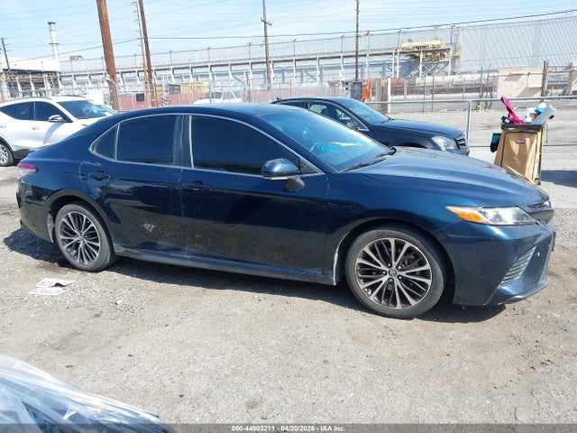 4T1B11HK3JU554625 Toyota CAMRY SE