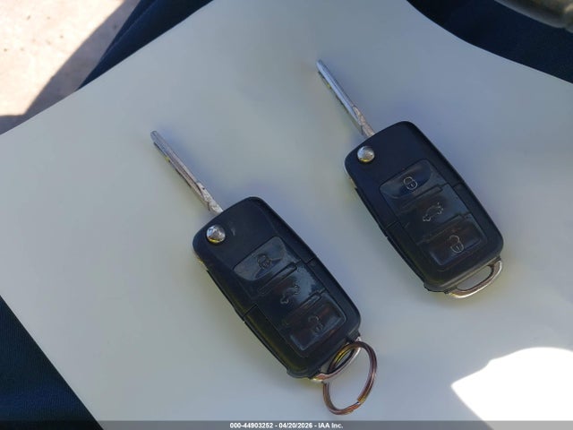 44903252 :رقم المزاد ، 3VWRJ71K88M182839 vin ، 2008 Volkswagen Jetta Wolfsburg Edition مزاد بيع