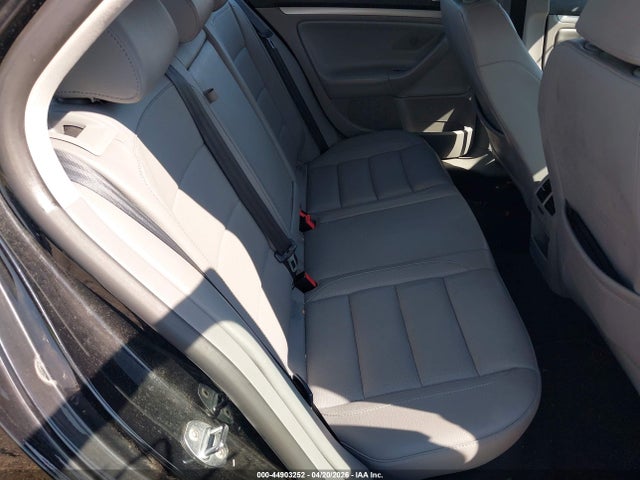 44903252 :رقم المزاد ، 3VWRJ71K88M182839 vin ، 2008 Volkswagen Jetta Wolfsburg Edition مزاد بيع