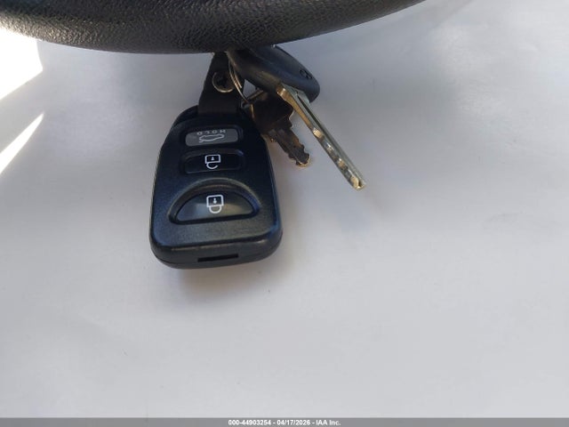Продажа на аукционе авто 2010 Hyundai Elantra Gls, vin: KMHDU4AD8AU975964, номер лота: 44903254