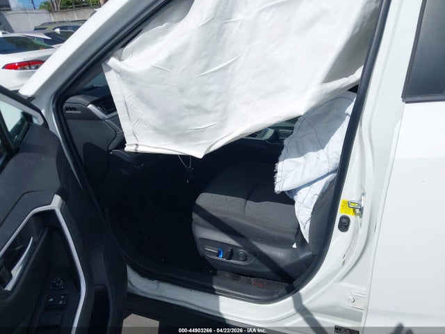 Toyota Rav4 Xle 2021 2T3W1RFV8MC170186 Image 17