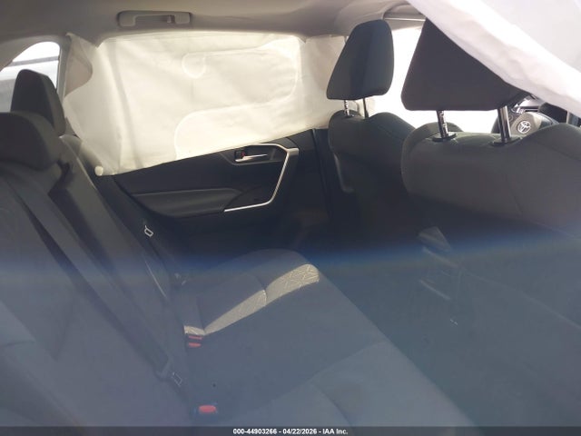 Toyota Rav4 Xle 2021 2T3W1RFV8MC170186 Image 8