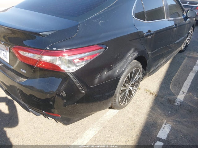 4T1B11HKXKU236440 Toyota CAMRY SE