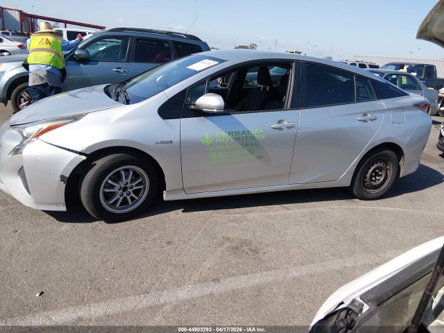 JTDKBRFU9J3599997 Toyota Prius Two