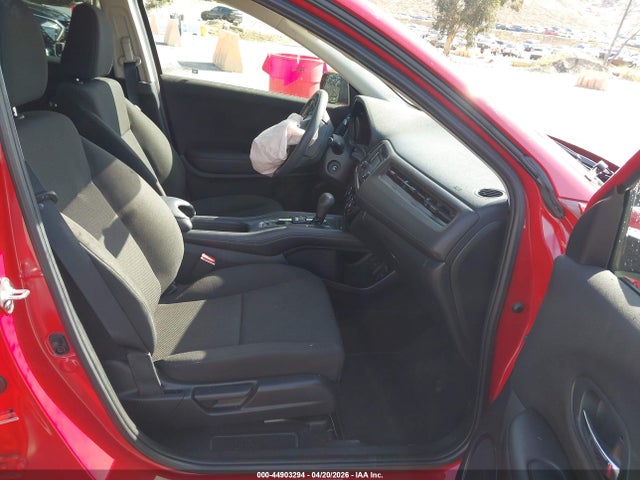 Honda HR-V LX 2018 3CZRU5H35JG702653 Image 5