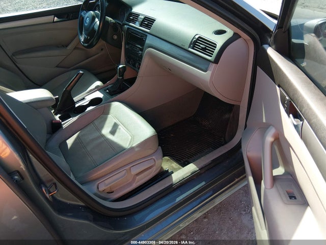 Продаж на аукціоні авто 2014 Volkswagen Passat 1.8t Wolfsburg Edition, vin: 1VWAS7A37EC076799, номер лоту: 44903308