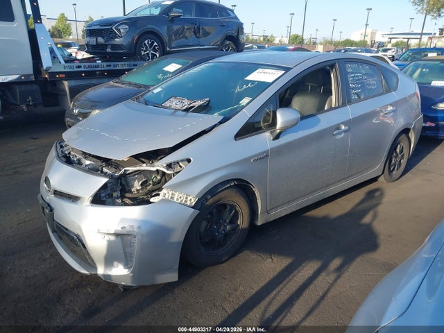 JTDKN3DU2F1947195 Toyota Prius Four