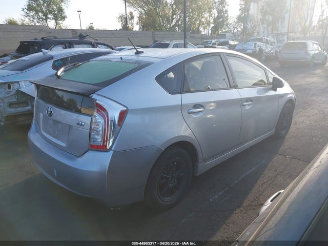 JTDKN3DU2F1947195 Toyota Prius Four