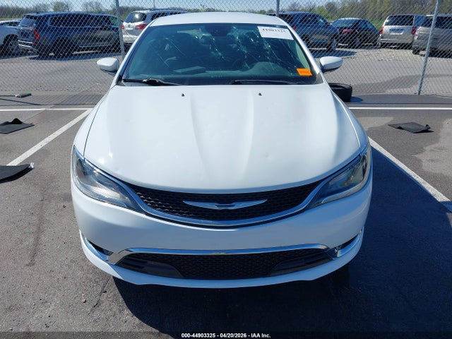 Продажа на аукционе авто 2015 Chrysler 200 C, vin: 1C3CCCCG8FN678705, номер лота: 44903325