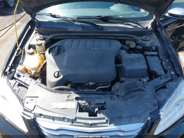 Aukcja sprzedaży 2013 Chrysler 200 Limited, vin: 1C3CCBCG4DN610117, numer aukcji: 44903340