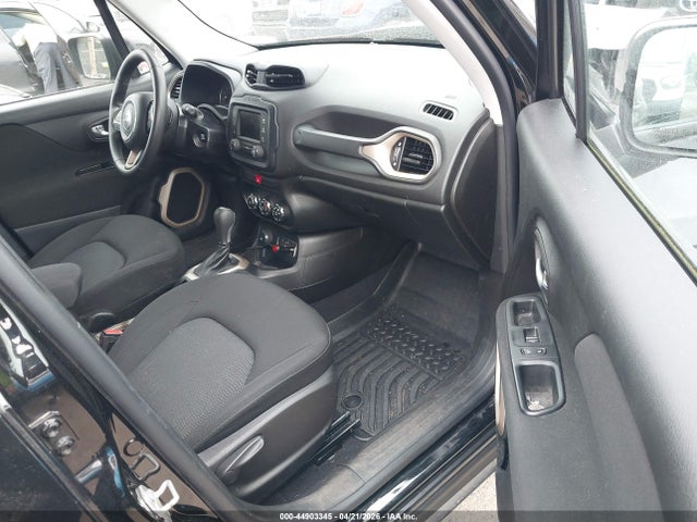 Продаж на аукціоні авто 2016 Jeep Renegade Sport, vin: ZACCJBAT3GPE24677, номер лоту: 44903345