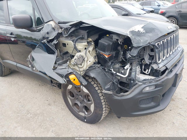 Продаж на аукціоні авто 2016 Jeep Renegade Sport, vin: ZACCJBAT3GPE24677, номер лоту: 44903345