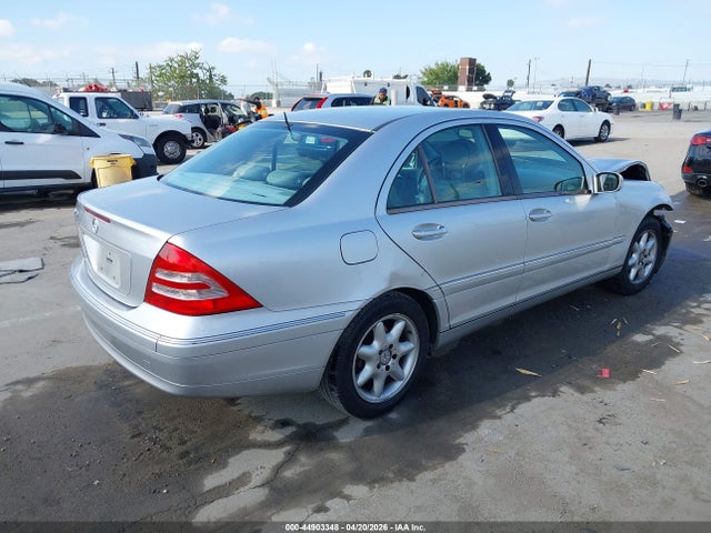 44903348 :رقم المزاد ، WDBRF61J93F314827 vin ، 2003 Mercedes-benz C 240 مزاد بيع