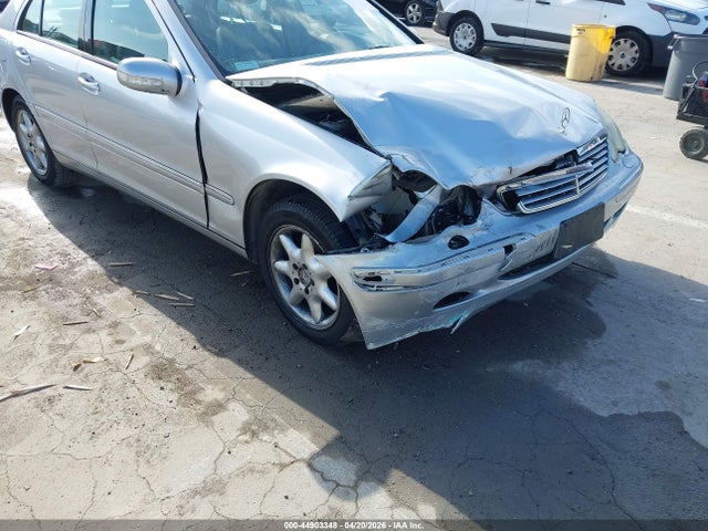 44903348 :رقم المزاد ، WDBRF61J93F314827 vin ، 2003 Mercedes-benz C 240 مزاد بيع
