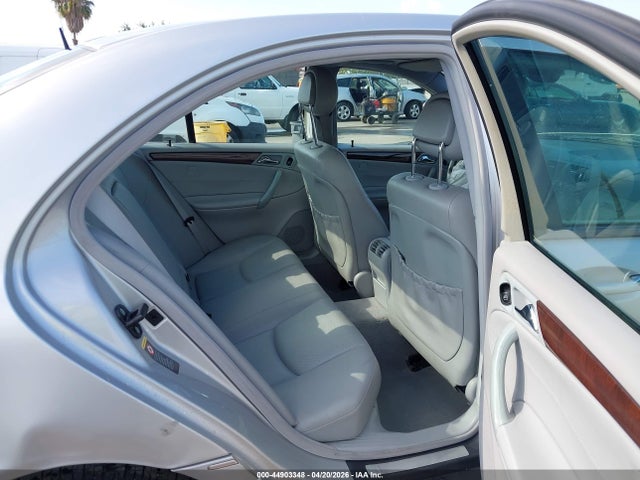 44903348 :رقم المزاد ، WDBRF61J93F314827 vin ، 2003 Mercedes-benz C 240 مزاد بيع