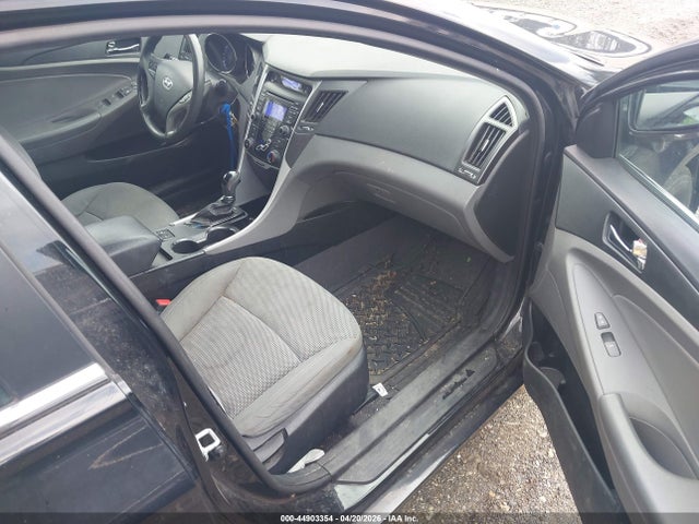 44903354 :رقم المزاد ، 5NPEB4AC9DH670025 vin ، 2013 Hyundai Sonata Gls مزاد بيع