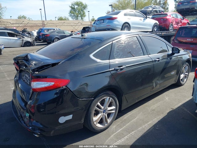 Ford Fusion Energi Titanium 2016 3FA6P0SU7GR229149 Image 14