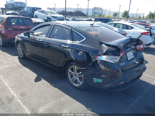 Ford Fusion Energi Titanium 2016 3FA6P0SU7GR229149 Image 3