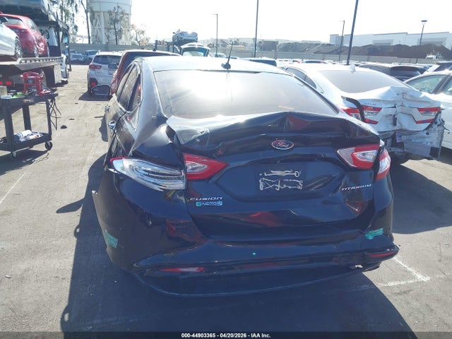 Ford Fusion Energi Titanium 2016 3FA6P0SU7GR229149 Image 6