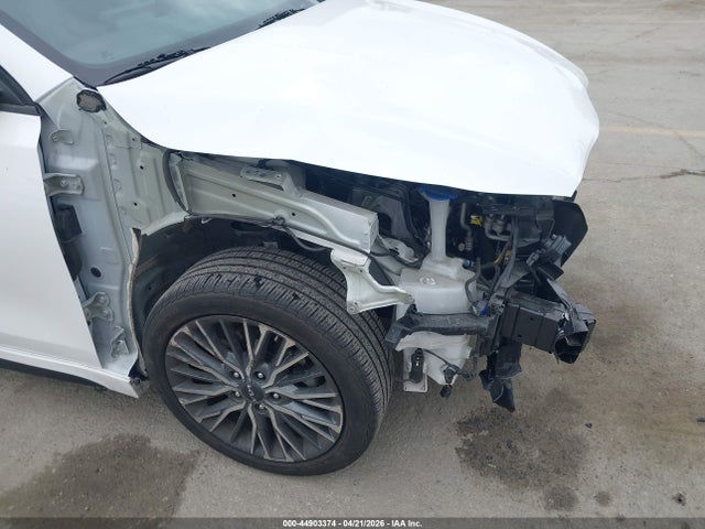 44903374 :رقم المزاد ، 3KPF54ADXPE615757 vin ، 2023 Kia Forte Gt-line مزاد بيع