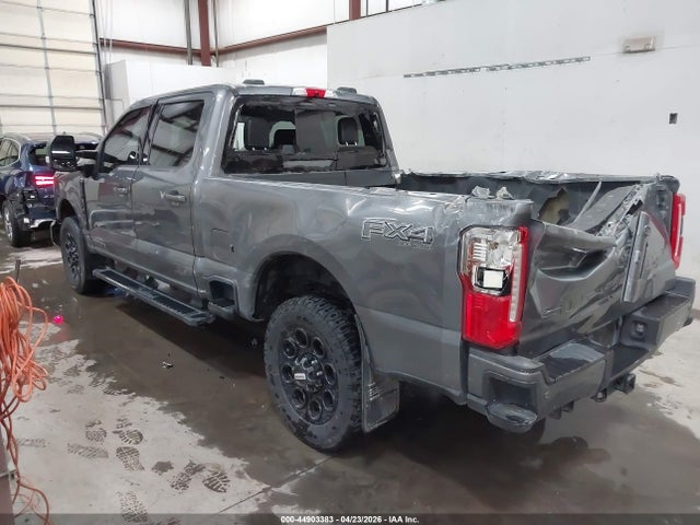 1FT8W3BT0PED53278 Ford F-350 Lariat