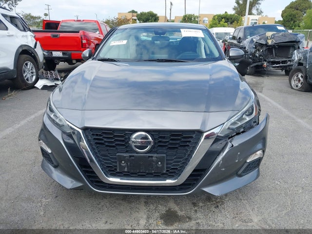 1N4BL4DV2NN315640 Nissan Altima Sv Fwd