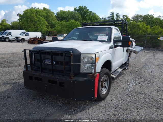 Ford F-250 Xl 2015 1FDBF2BT4FEC28035 Image 2