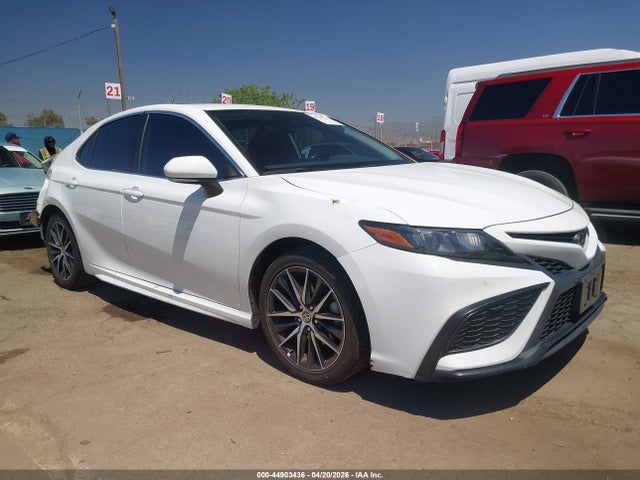 Toyota CAMRY SE 2024 4T1G11AK9RU871661 zdjęcie główne